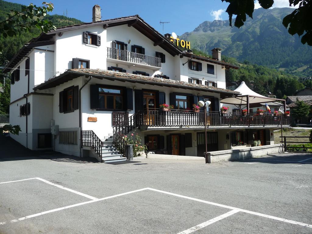 Hotel Col Serena Etroubles Exterior photo