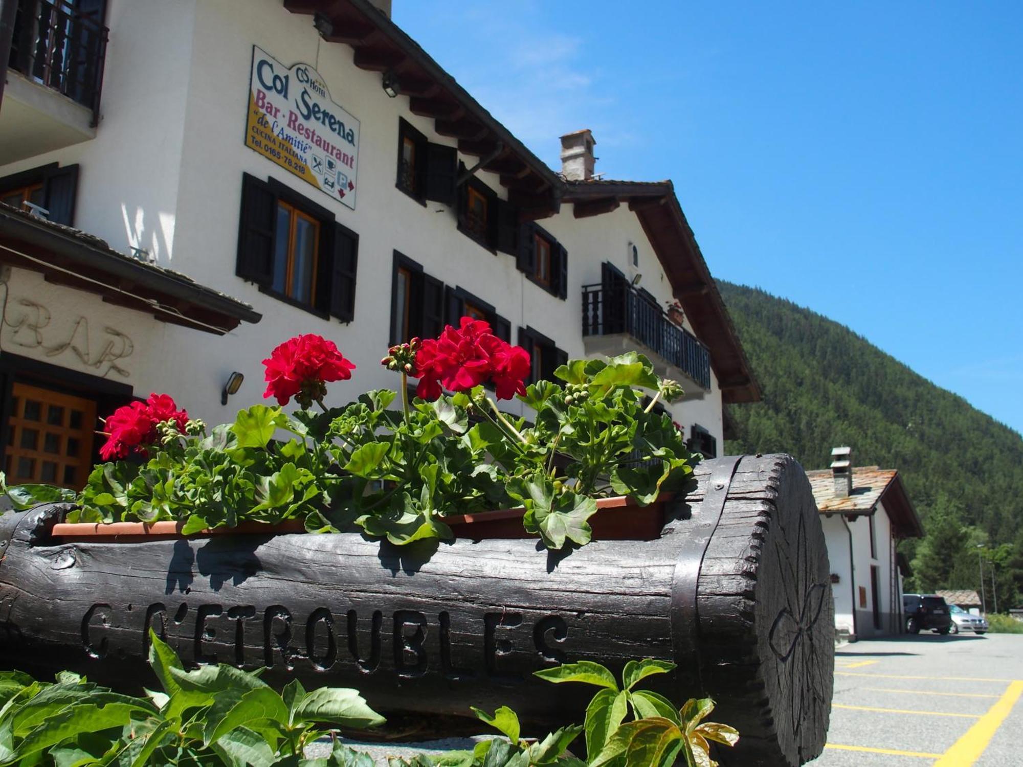 Hotel Col Serena Etroubles Exterior photo